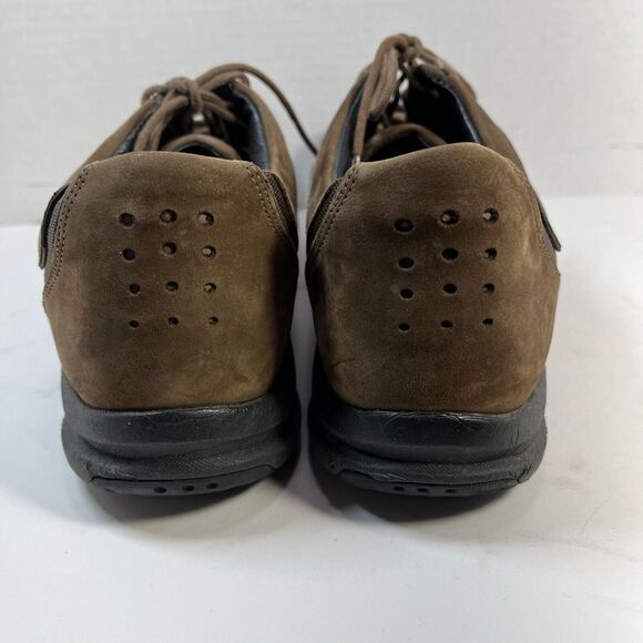 Clarks Wave Walk Shoes‎ Womens 9 M Wave Trek Low Sneakers 86509 Brown Leather - Picture 8 of 14